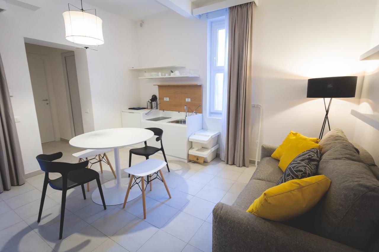 Via Siena 4 - Suites & Rooms Marina di Cecina Esterno foto