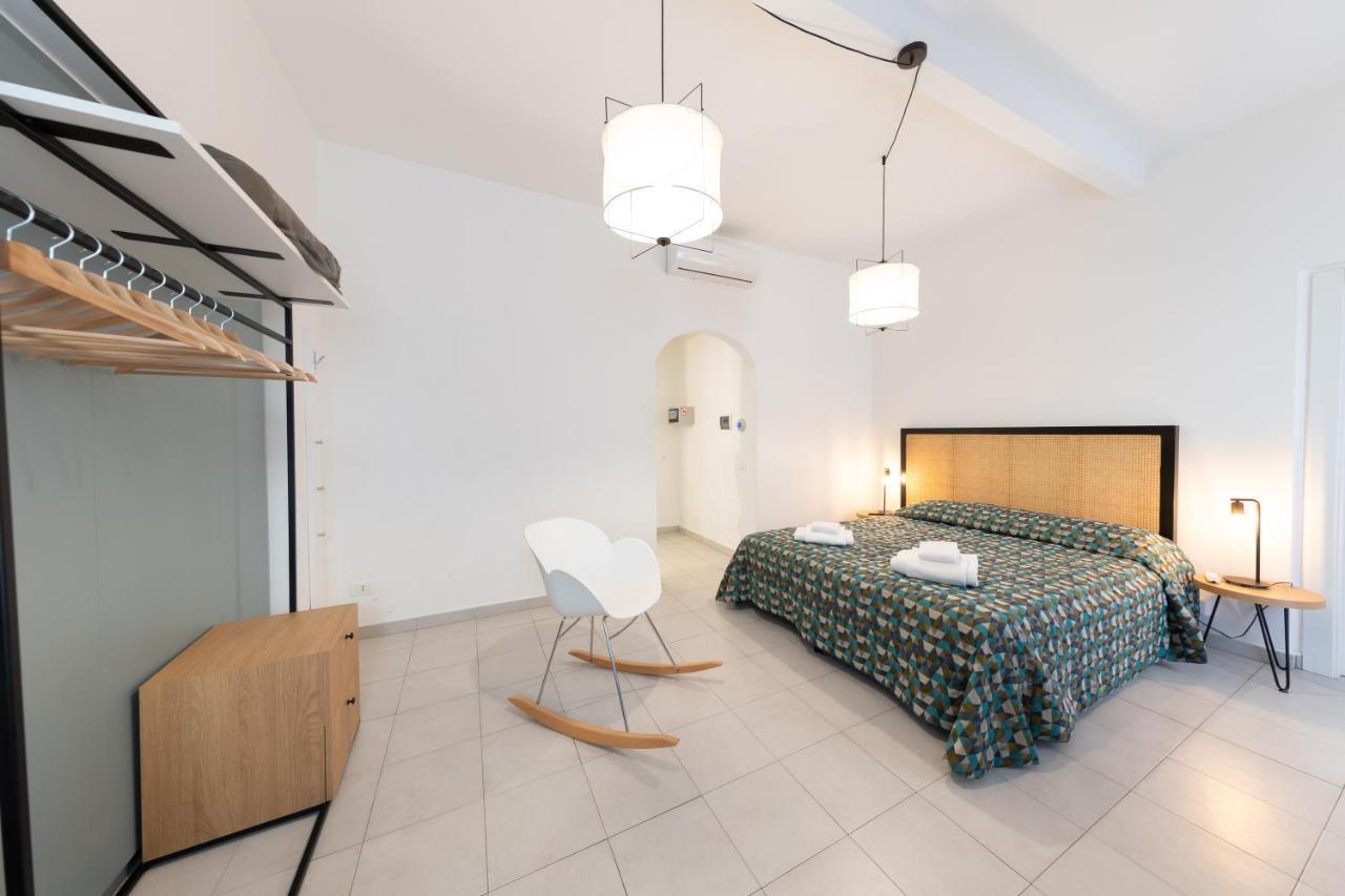 Via Siena 4 - Suites & Rooms Marina di Cecina Esterno foto